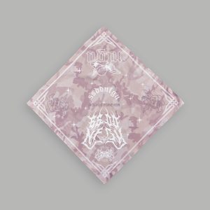 SSDDNFGU Metal Bandana in Blush Vintage Woodland Camo