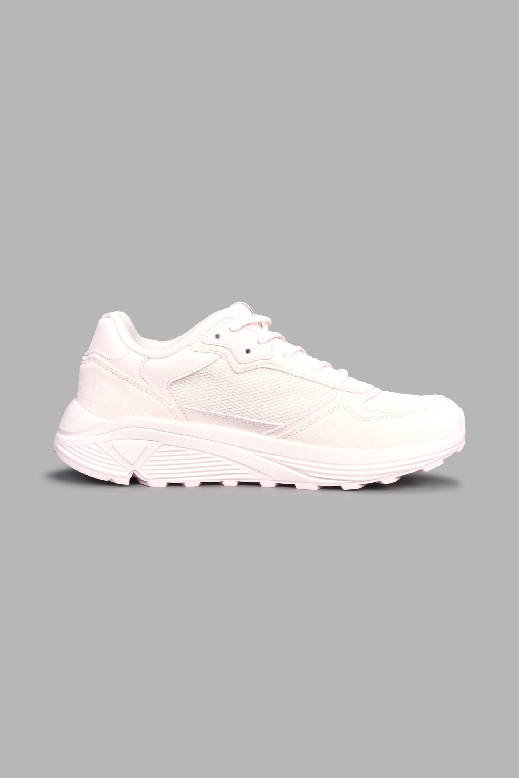 Run-1 Shoes in Cloud Pink - Image 4