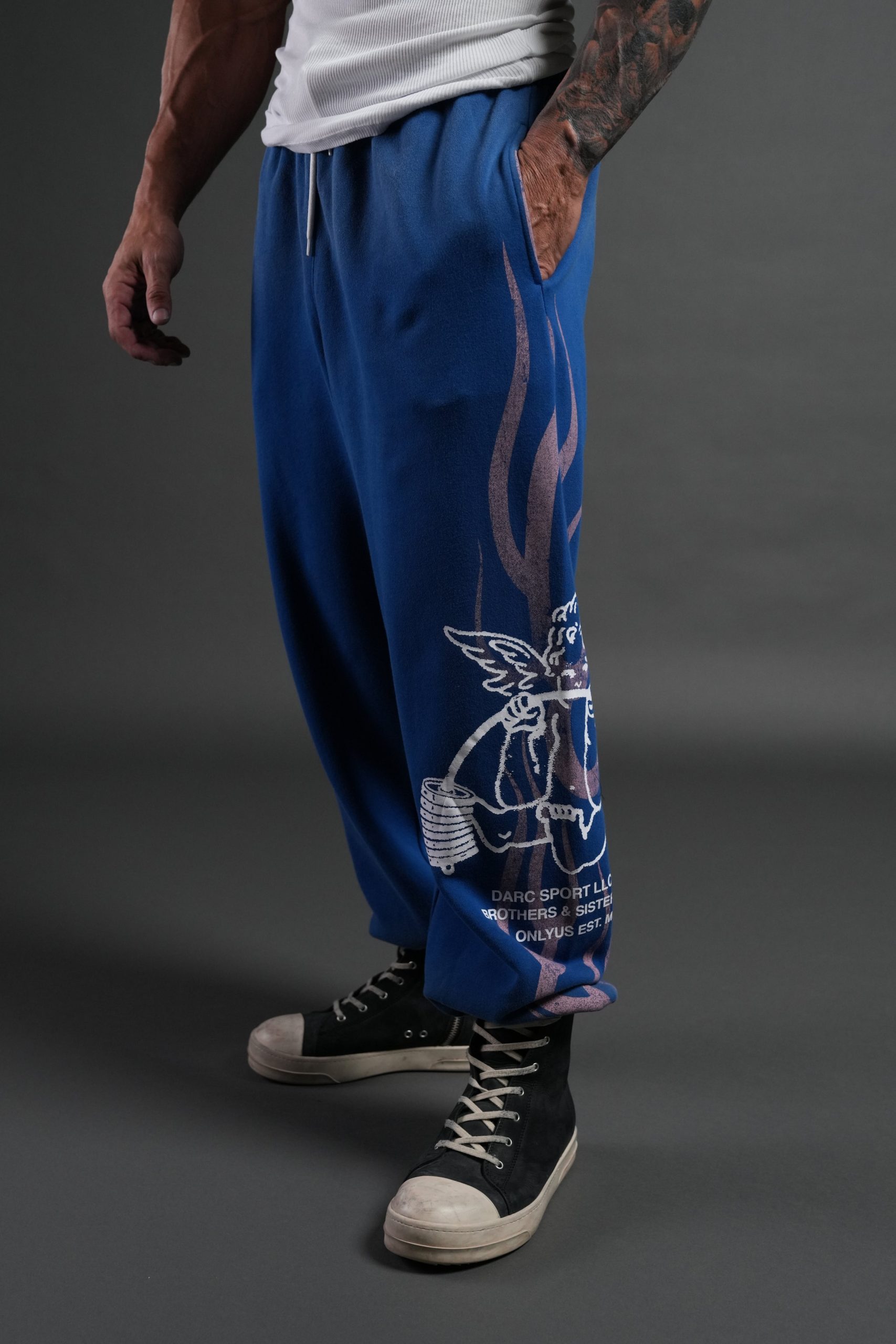 Powerhouse of the Cherub Unisex Lightweight Lounger Sweat Pants in Darc Cobalt Drift Wash - Image 4