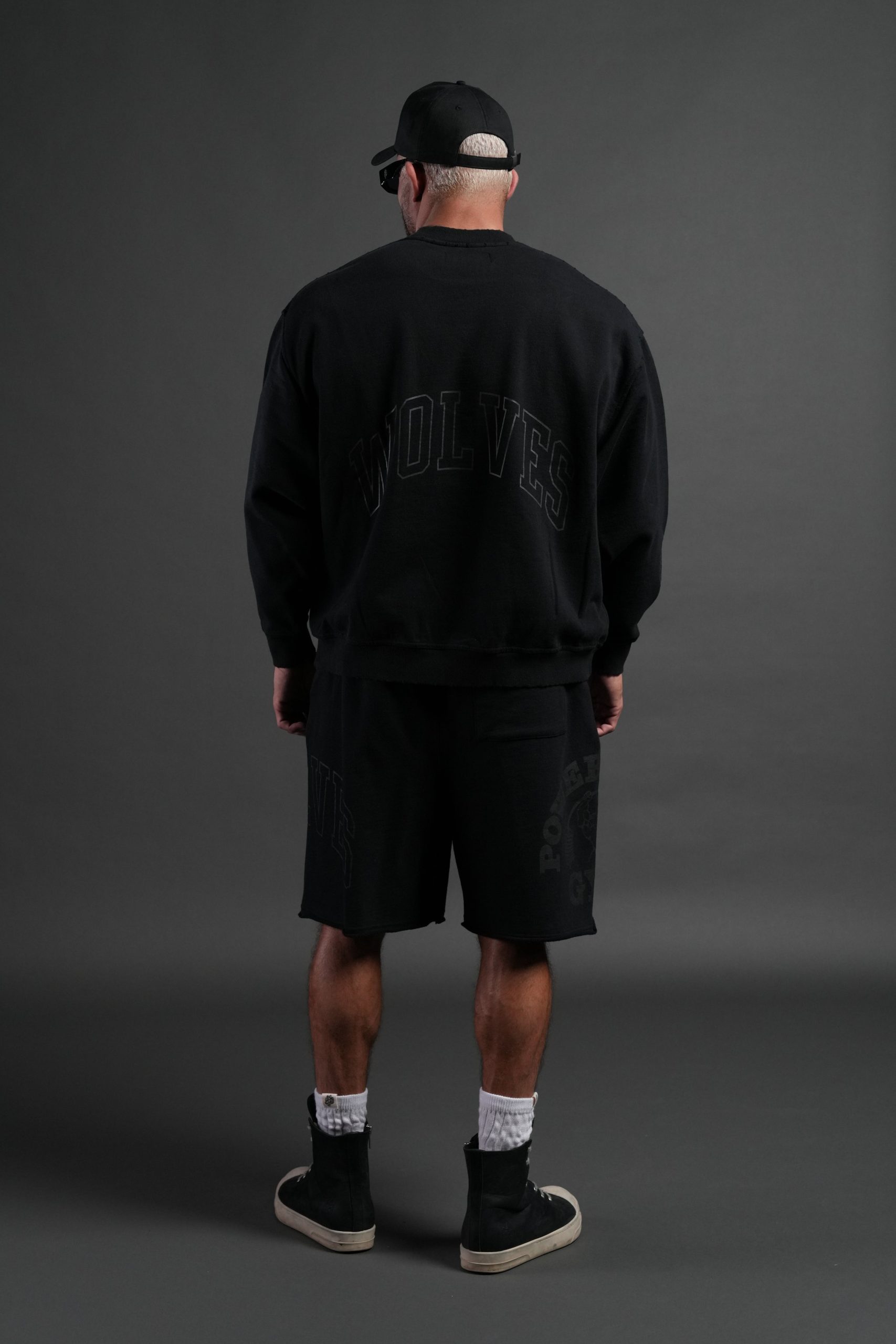 Powerhouse of the Wolves Destroyed Oversized London Crewneck in Black - Image 6