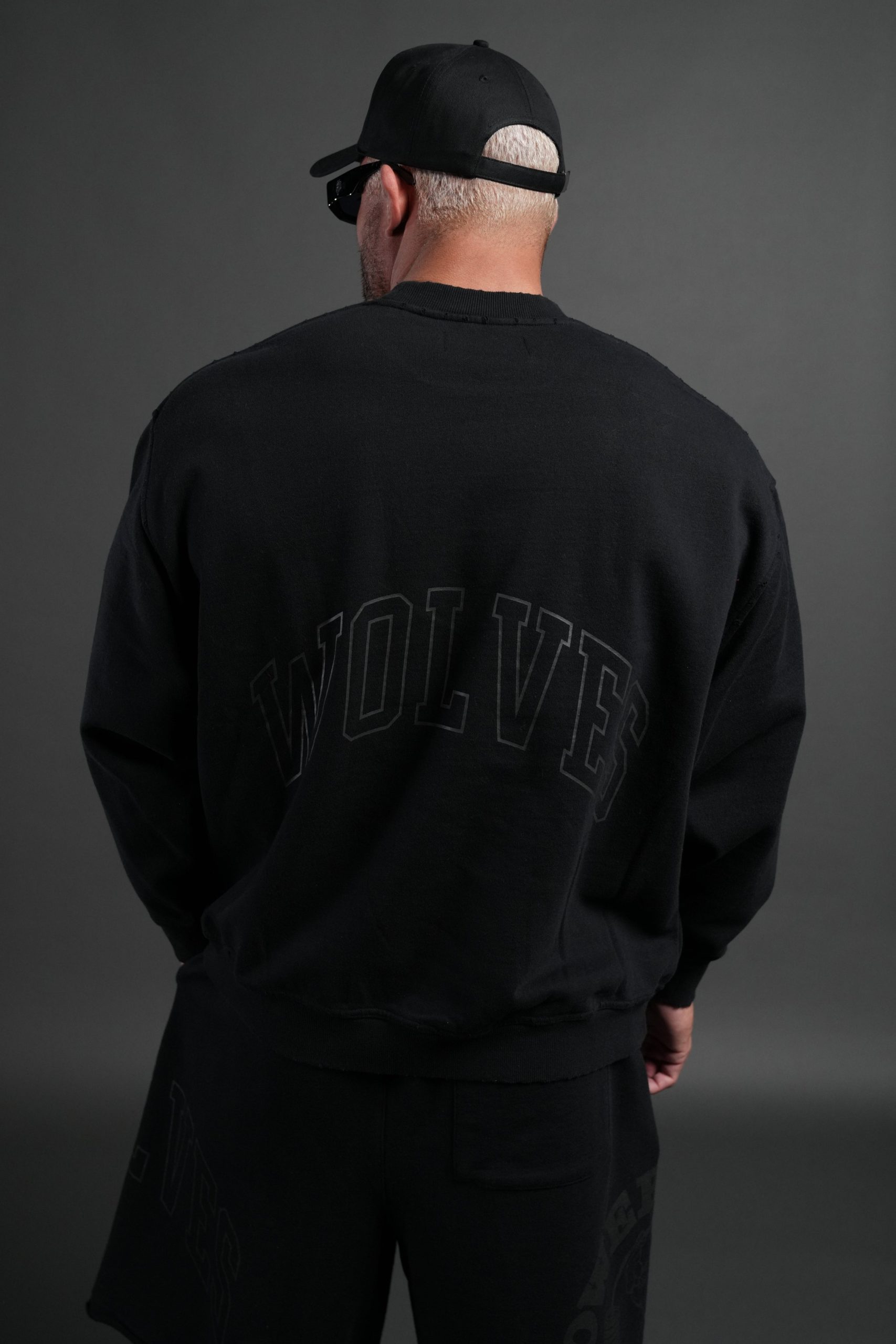 Powerhouse of the Wolves Destroyed Oversized London Crewneck in Black - Image 2