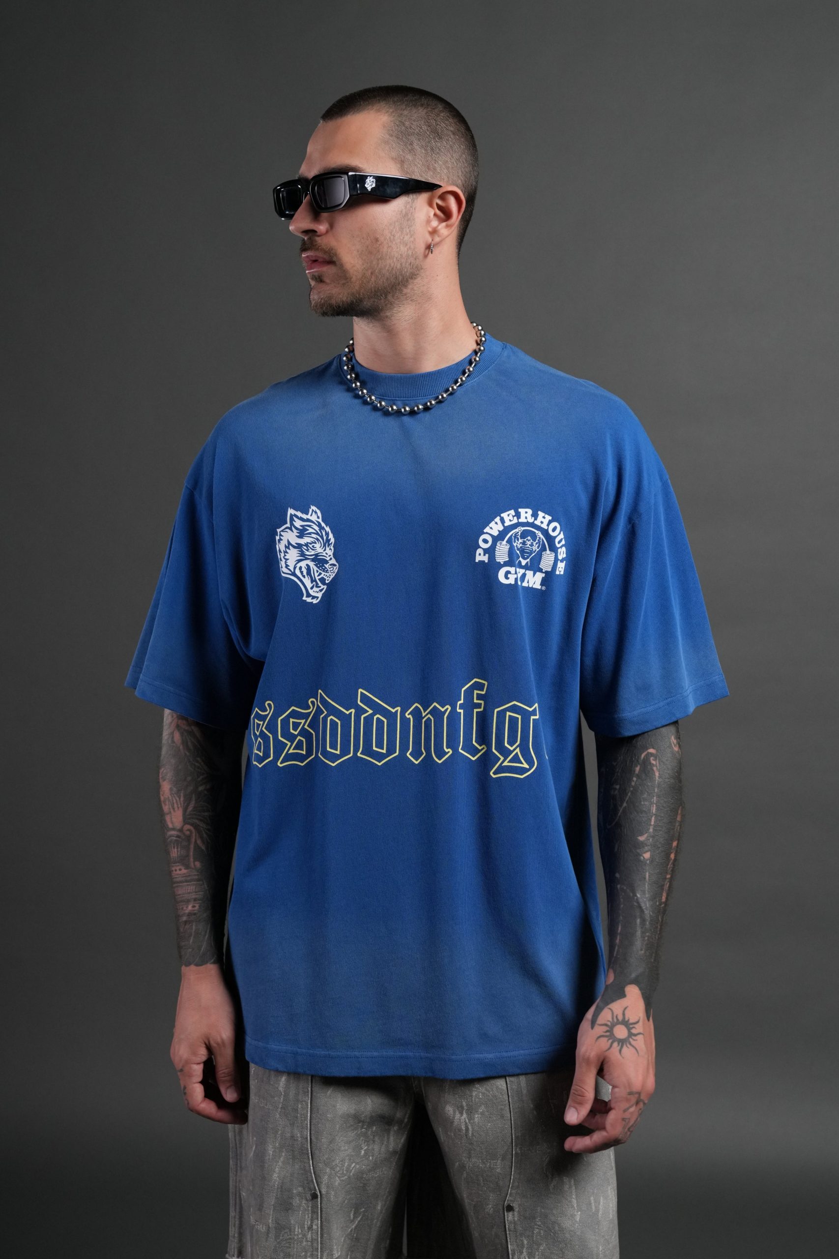 Powerhouse Moth Premium Oversized Tee in Darc Cobalt Drift Wash - Image 4