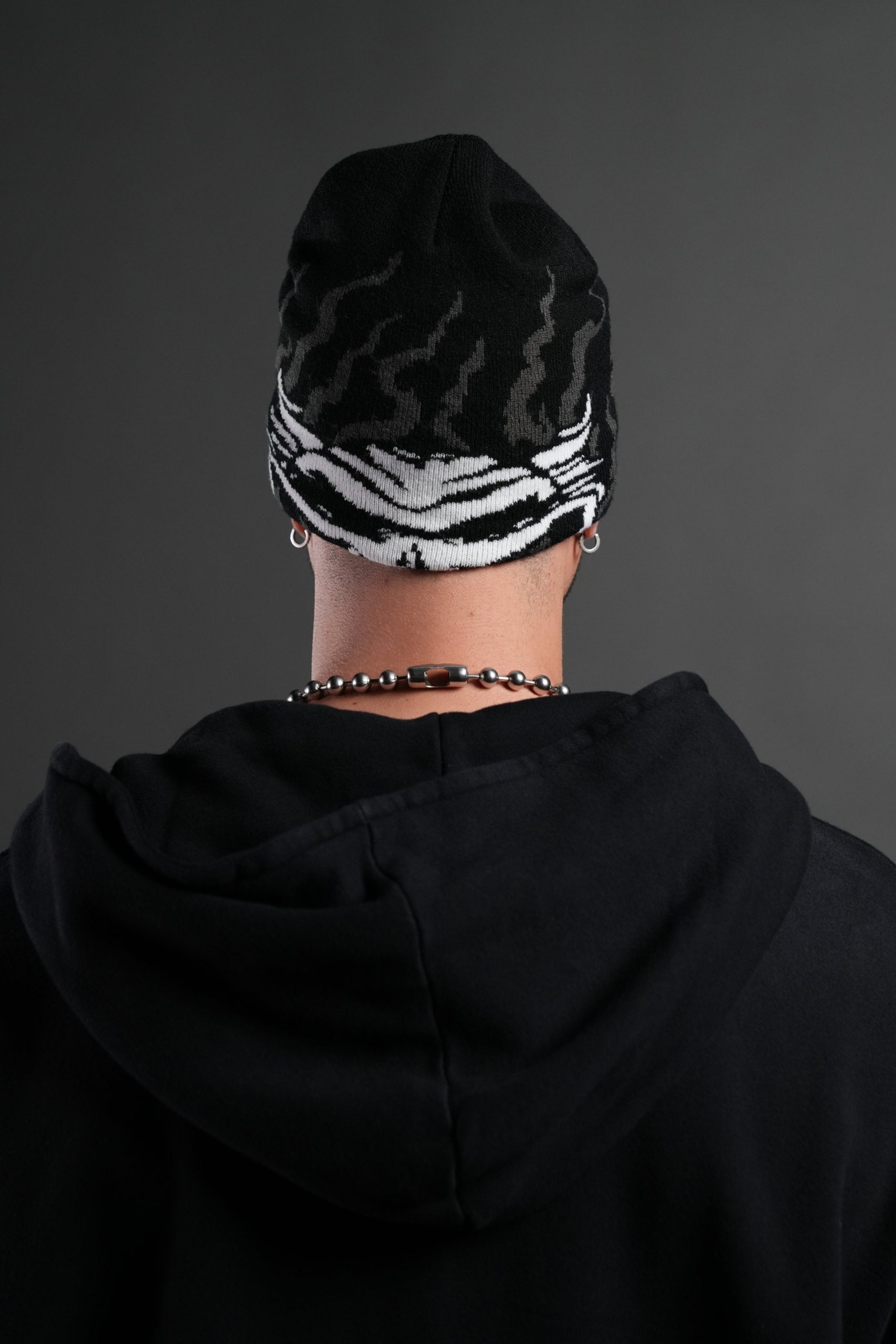 Big Brock Cap Beanie in Black - Image 7