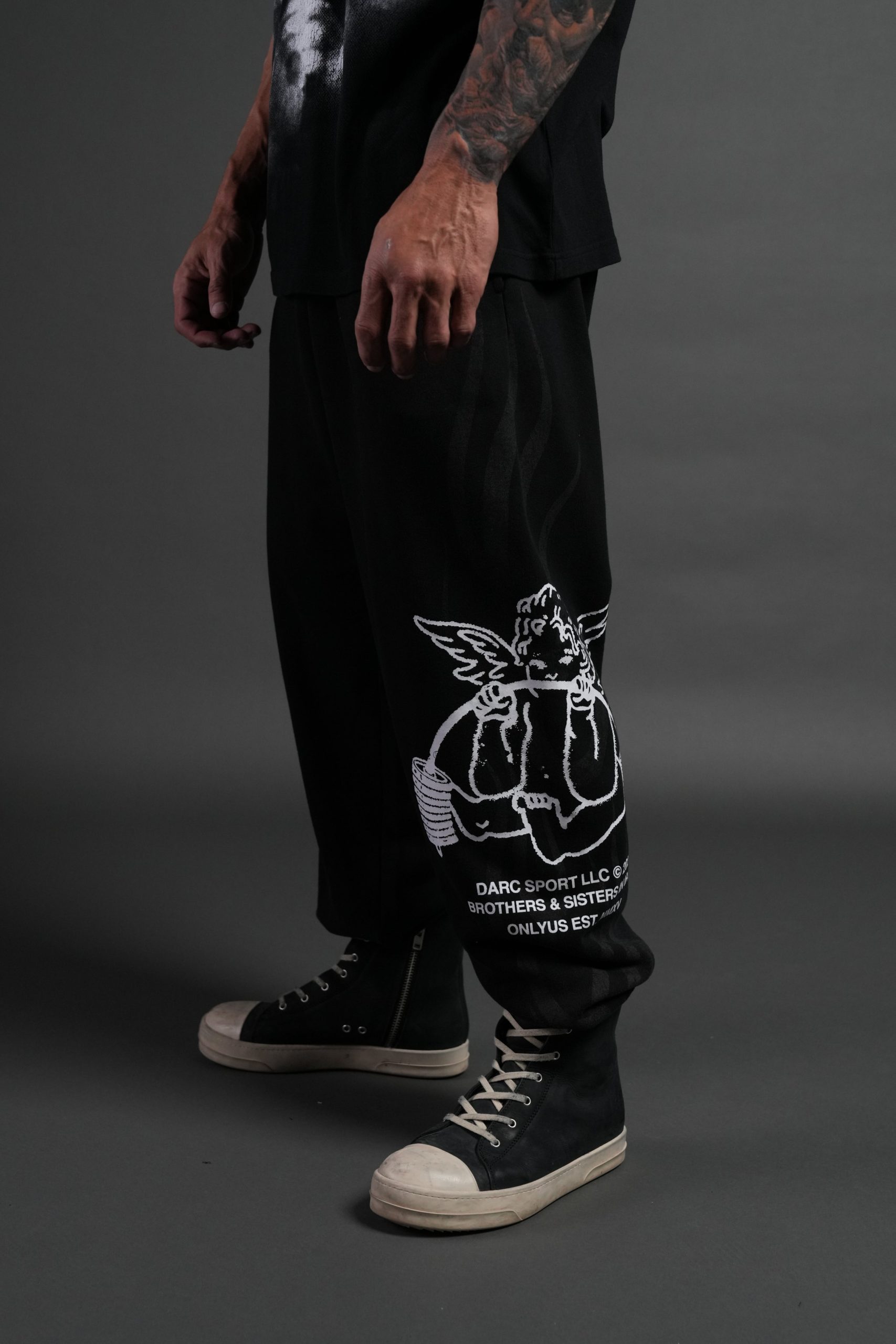 Powerhouse of the Cherub Unisex Lightweight Lounger Sweat Pants in Black Drift Wash - Image 9