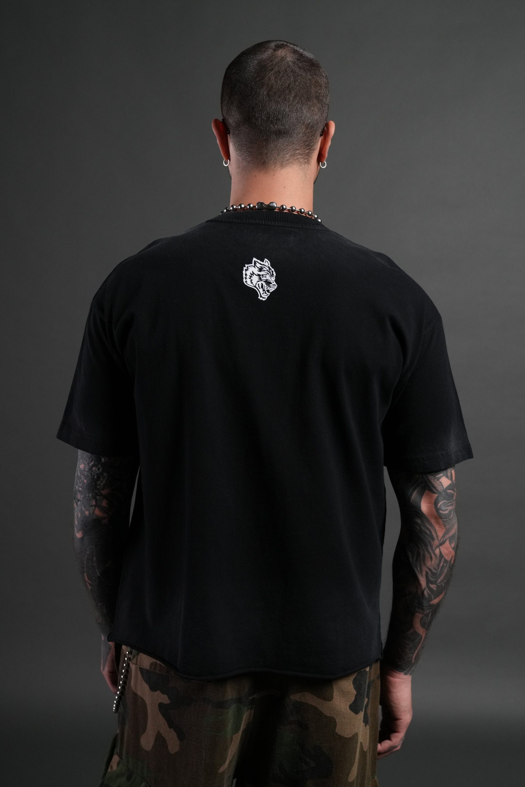 Stone Cold Forever Grunge Mid-Length Raw Hem Tee in Black Drift Wash - Image 2