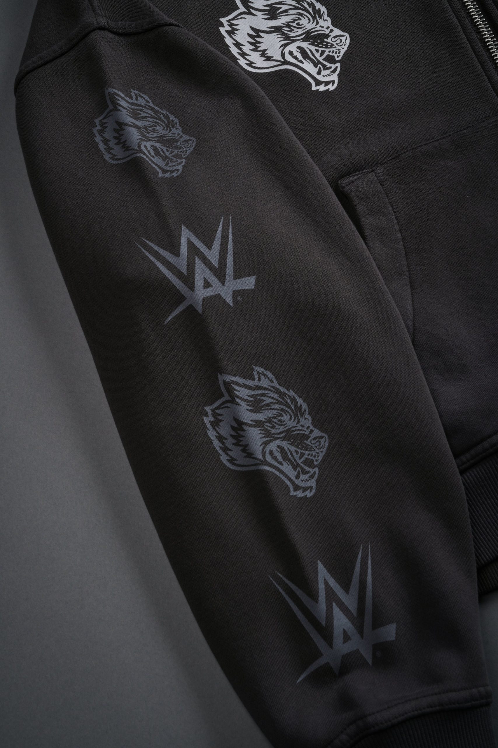 Feed the Beast Vex Double Zip Hoodie in Wolf Gray Drift Wash - Image 9