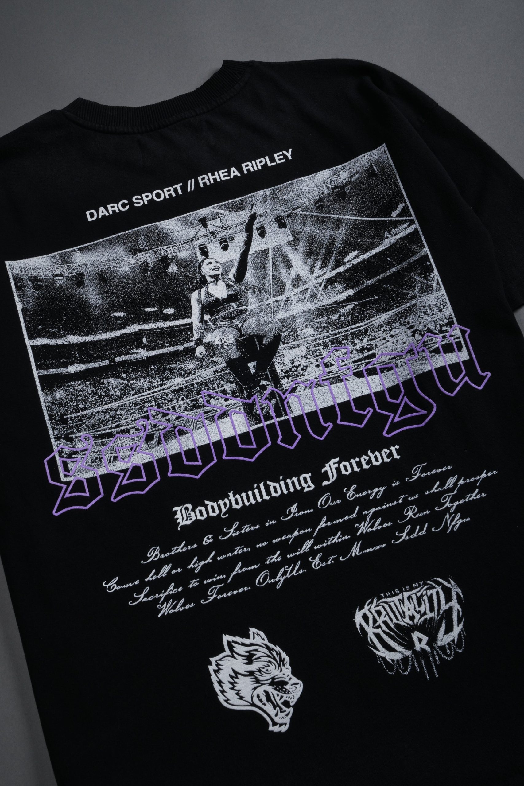 Rhea Forever Grunge Tee in Black Drift Wash - Image 10