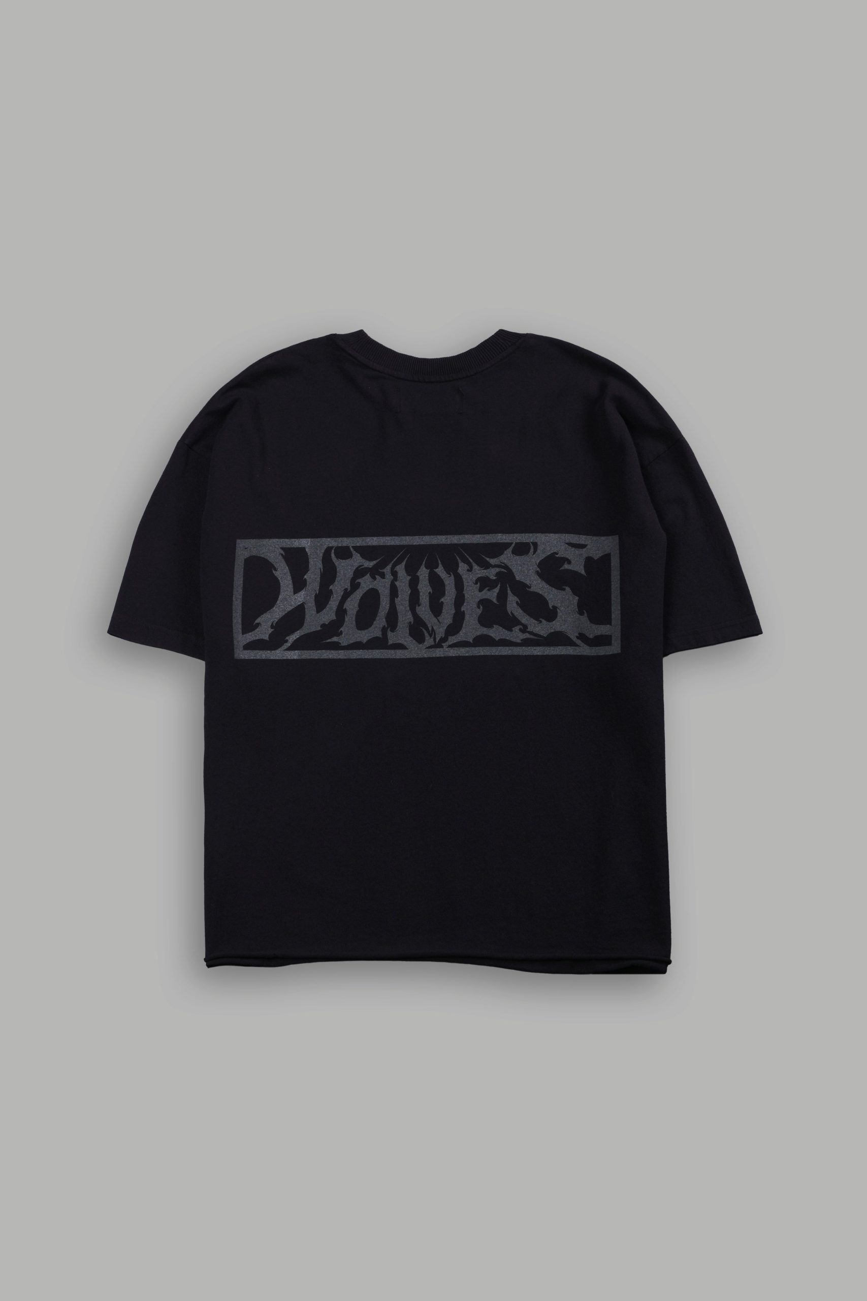 Punisher Grunge Mid-Length Raw Hem Tee in Black - Image 3