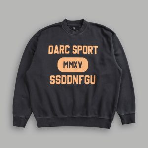 Wolves Forever London Unisex Crewneck in Wolf Gray