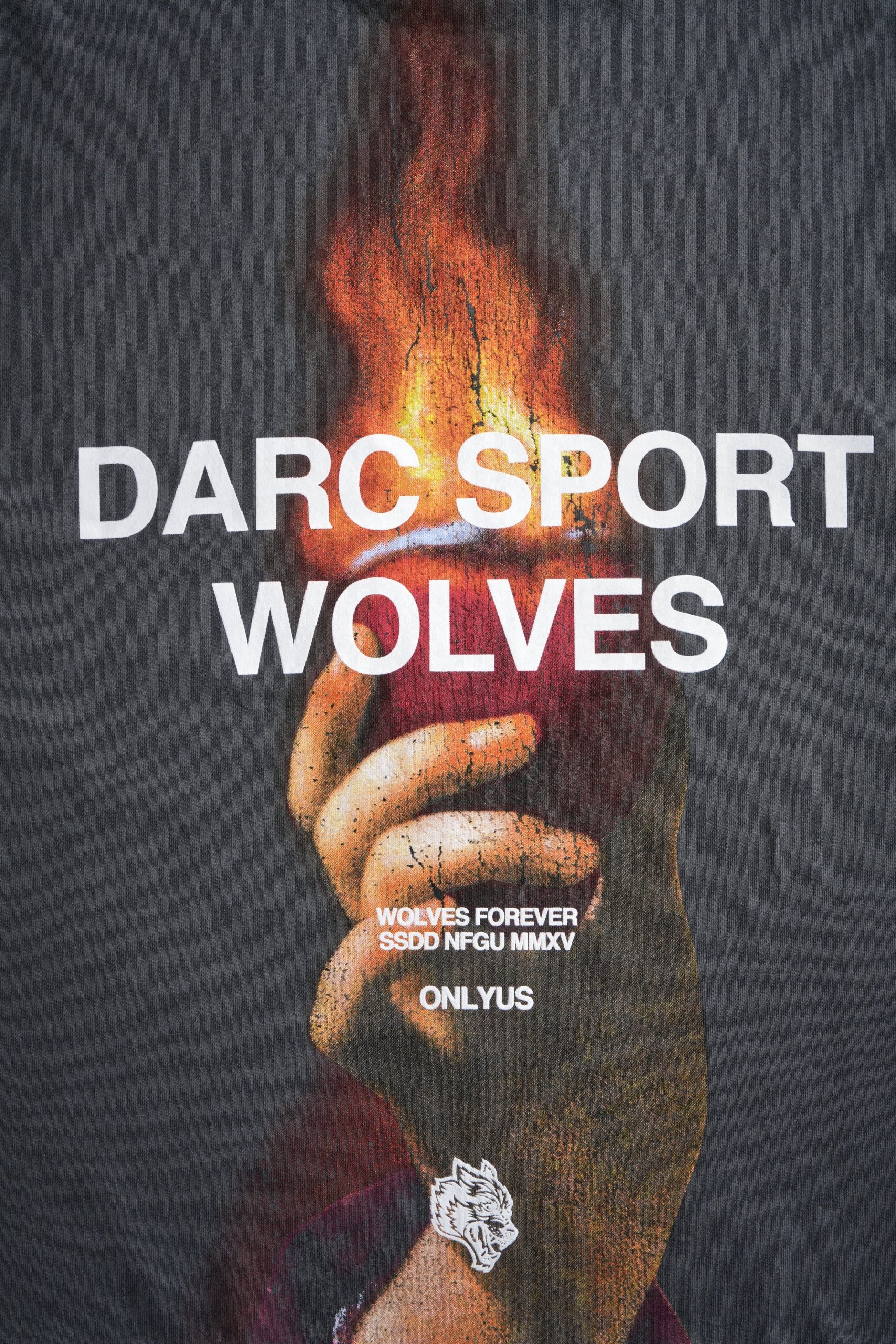 Sangrado Distressed Grunge Box Cut Tee in Slate Gray - Image 9