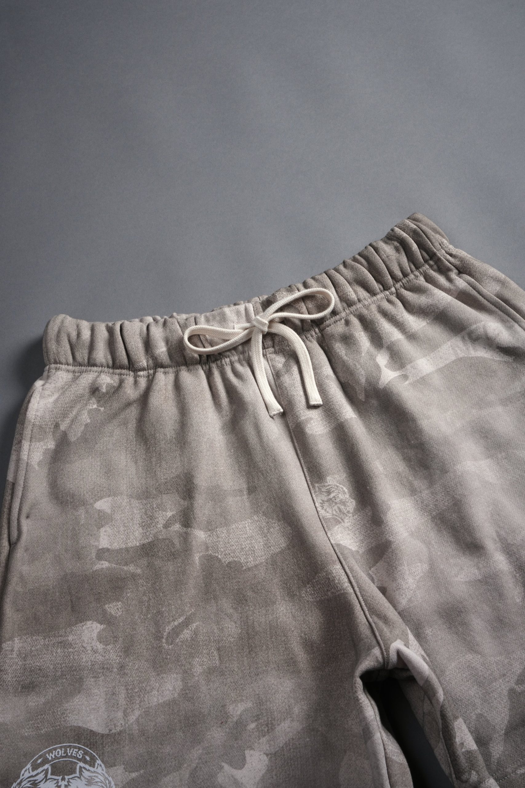 Wolves Club Post Lounge Unisex Sweat Shorts in Clay Vintage Woodland Camo - Image 15