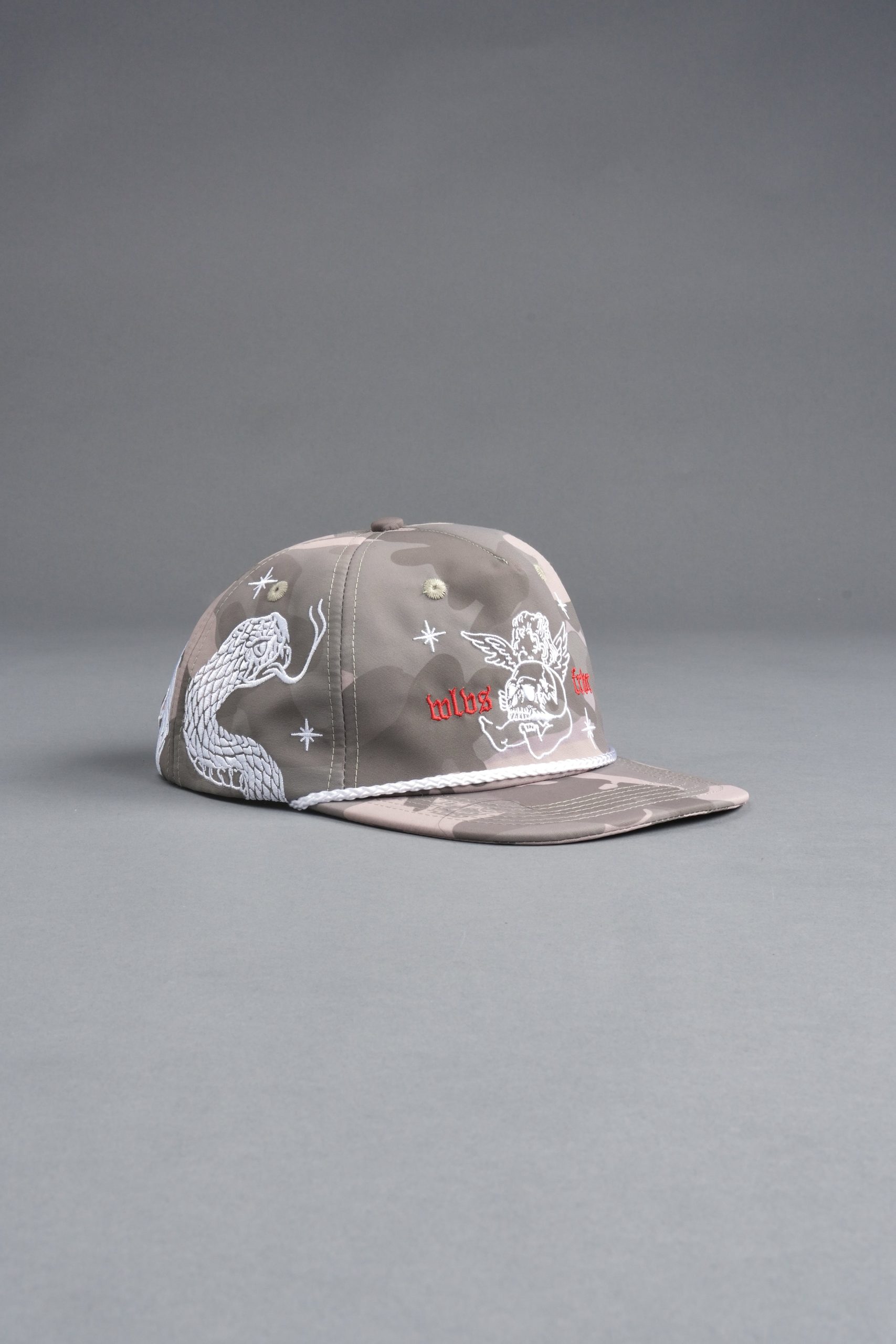 Oni Wolves Paradise Hat in Lush Vintage Woodland Camo - Image 7