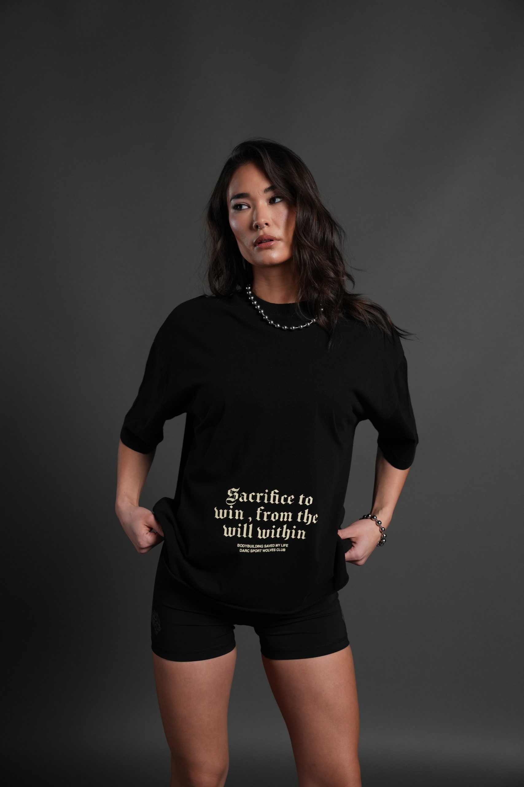 Big Bodybuilding Saved My Life Grunge Mid-Length Raw Hem Tee in Black - Image 5