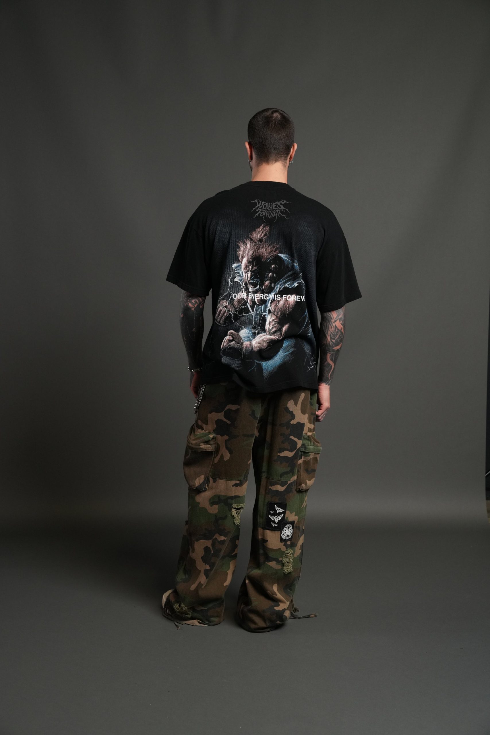 Darc Akuma Side By Side Series Premium Oversized Tee in Black - Image 6