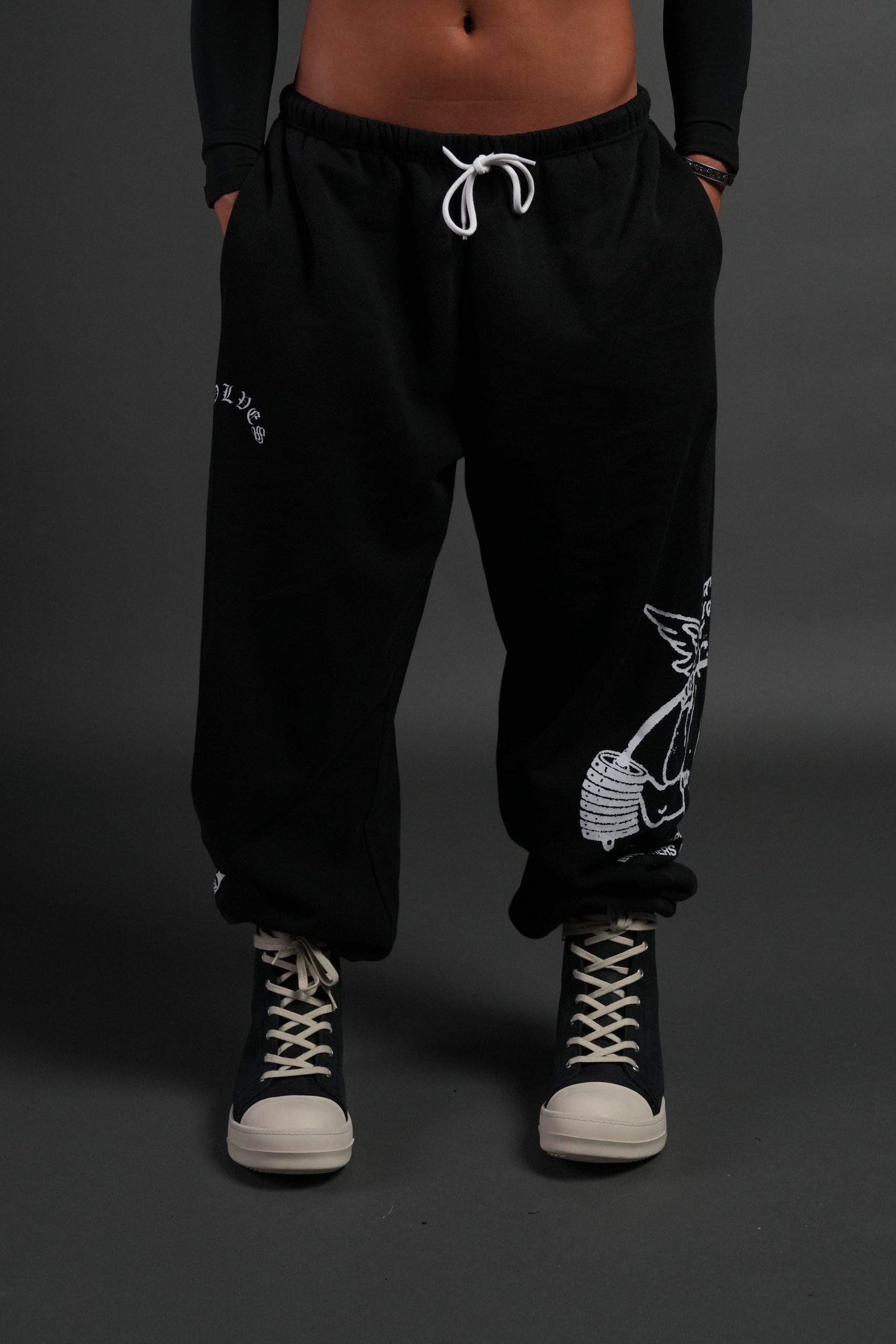 Powerhouse of the Cherub Unisex Lightweight Lounger Sweat Pants in Black Drift Wash - Image 2