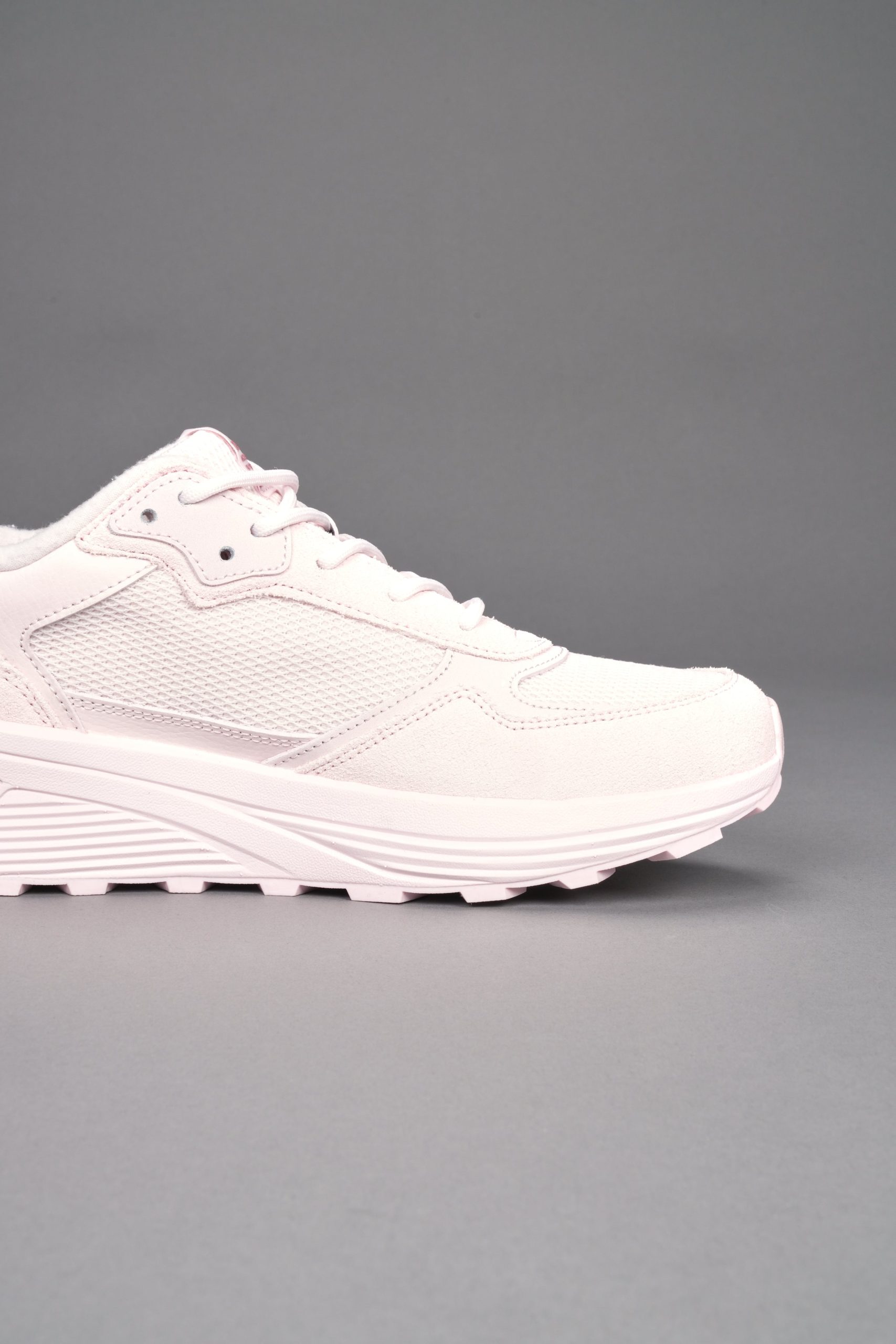 Run-1 Shoes in Cloud Pink - Image 10