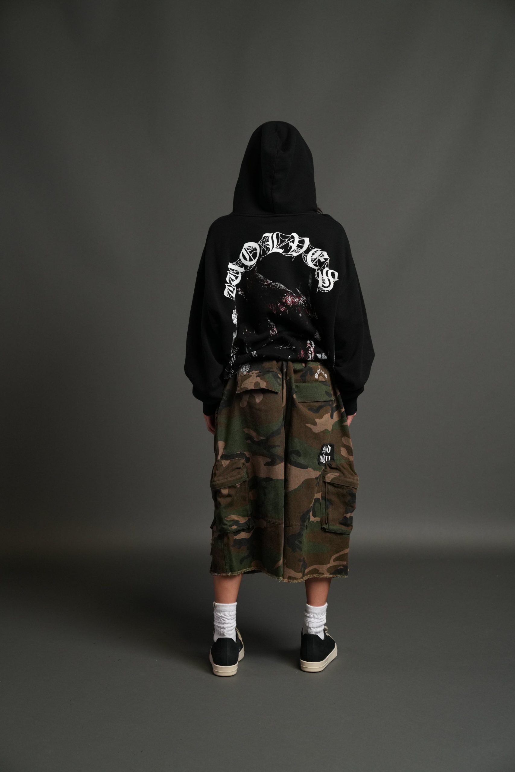 Carnage Forever Pierce Hoodie in Black - Image 10