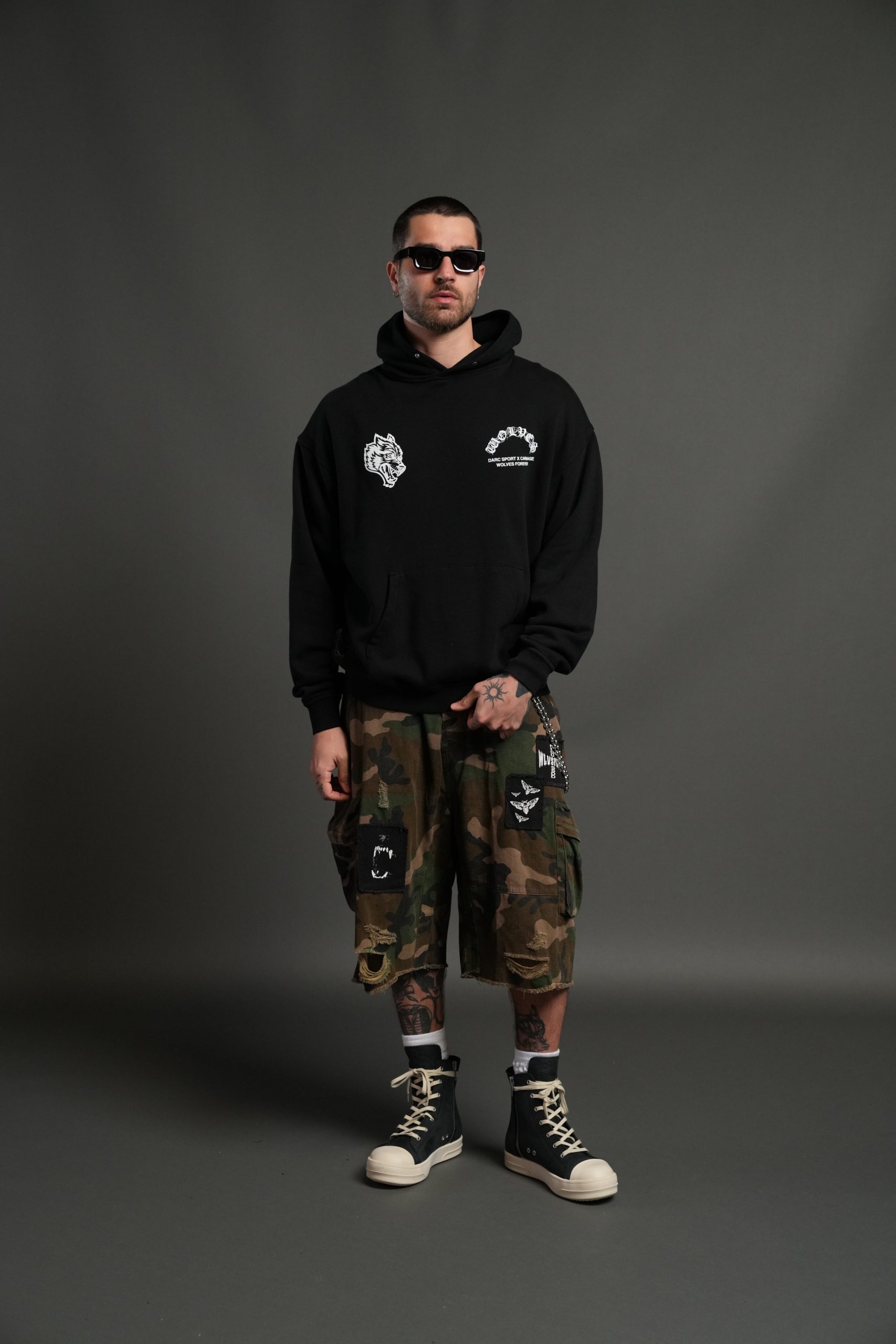 Carnage Forever Pierce Hoodie in Black - Image 7