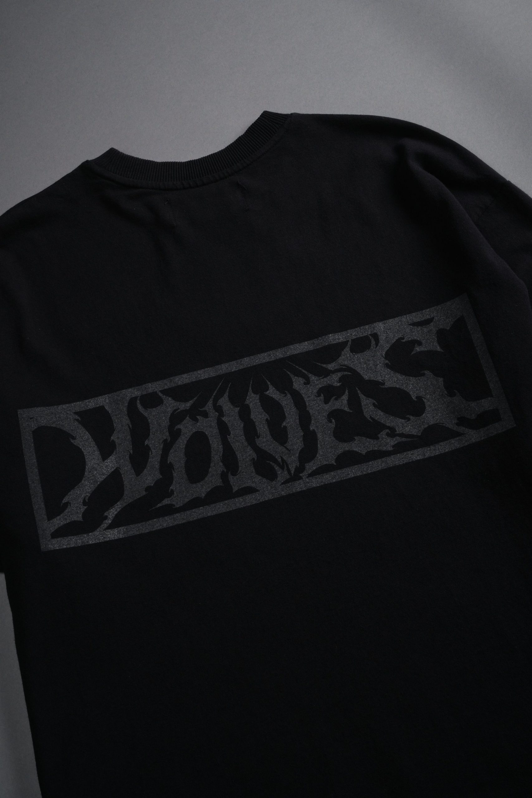 Punisher Grunge Mid-Length Raw Hem Tee in Black - Image 12