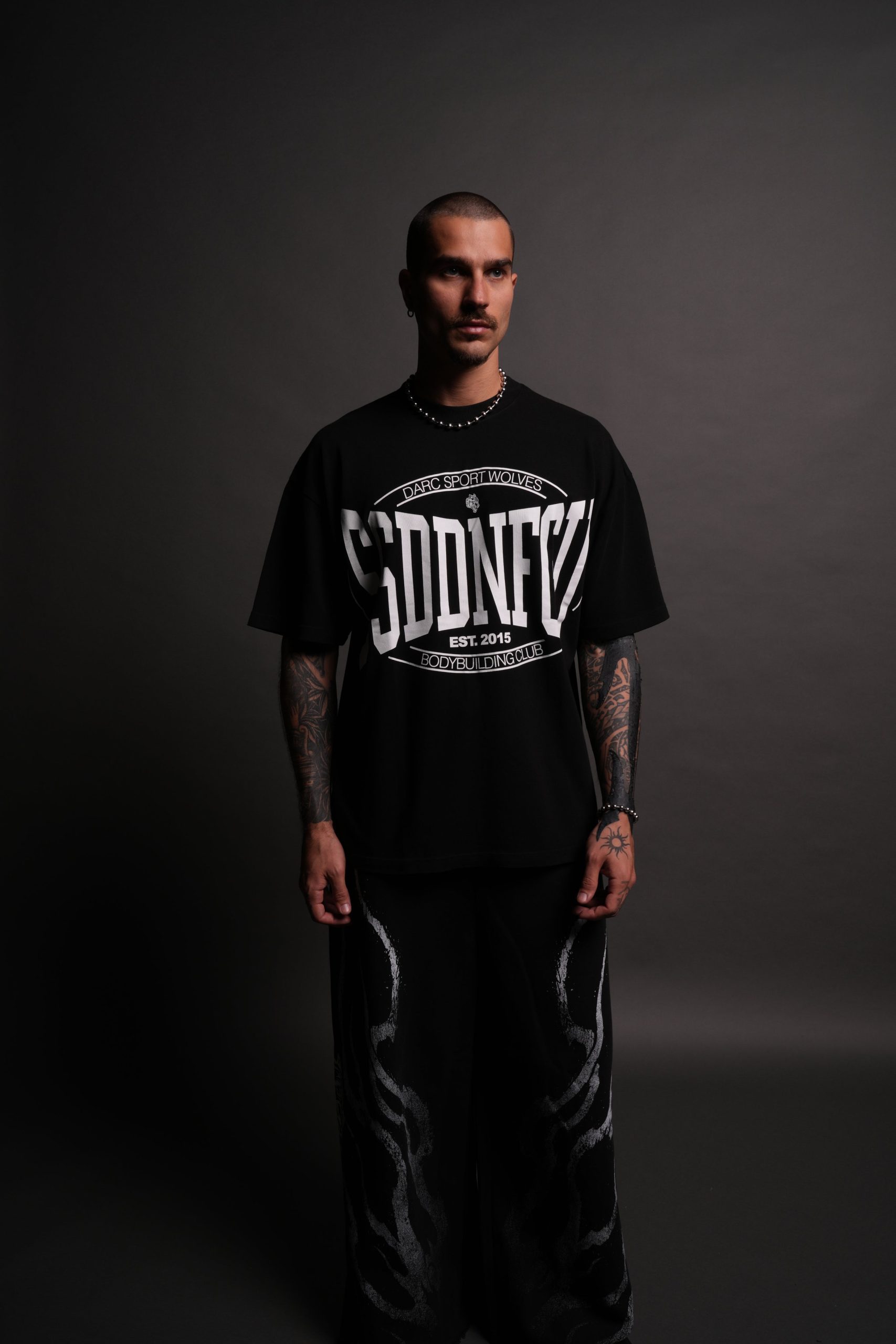 SSDDNFGU FRVR Premium Oversized Tee in Black - Image 4