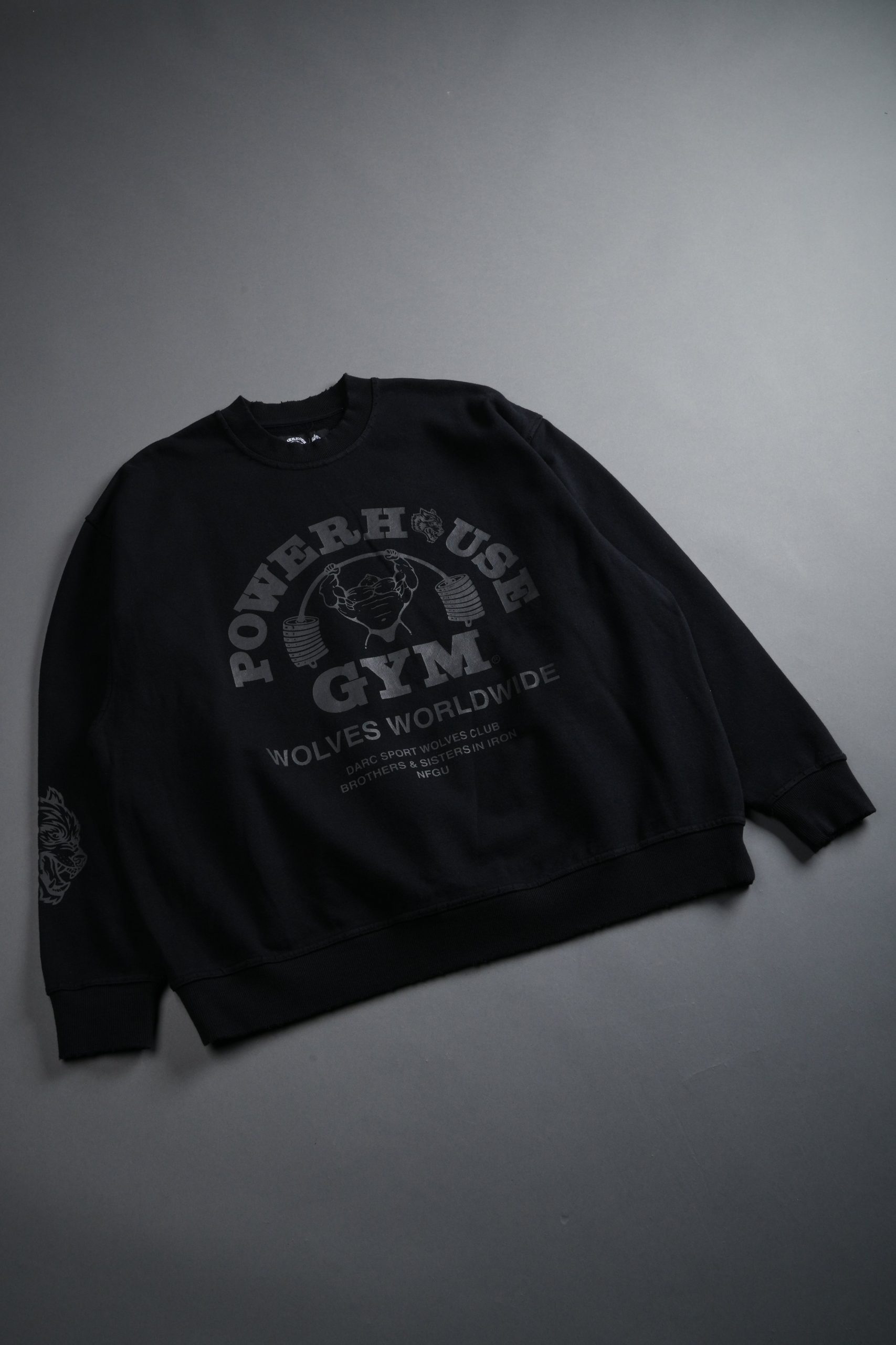 Powerhouse of the Wolves Destroyed Oversized London Crewneck in Black - Image 14