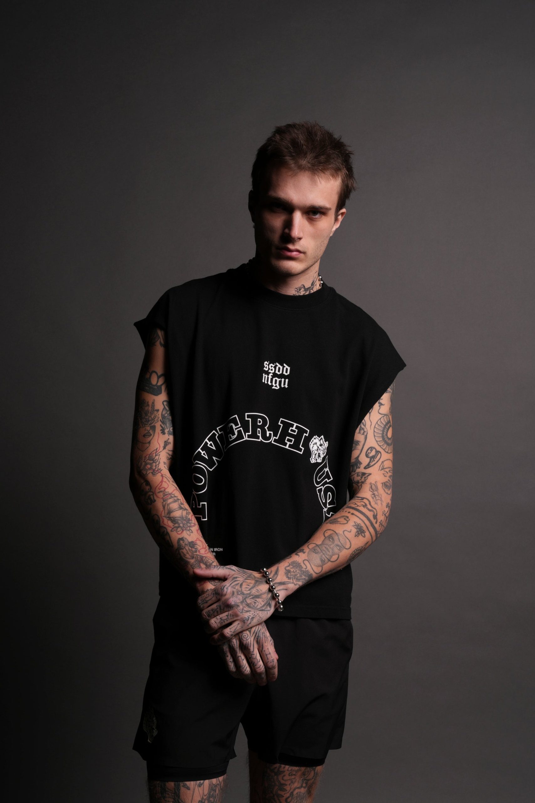 Powerhouse Wolves Premium Box Cut Muscle Tee in Black - Image 2