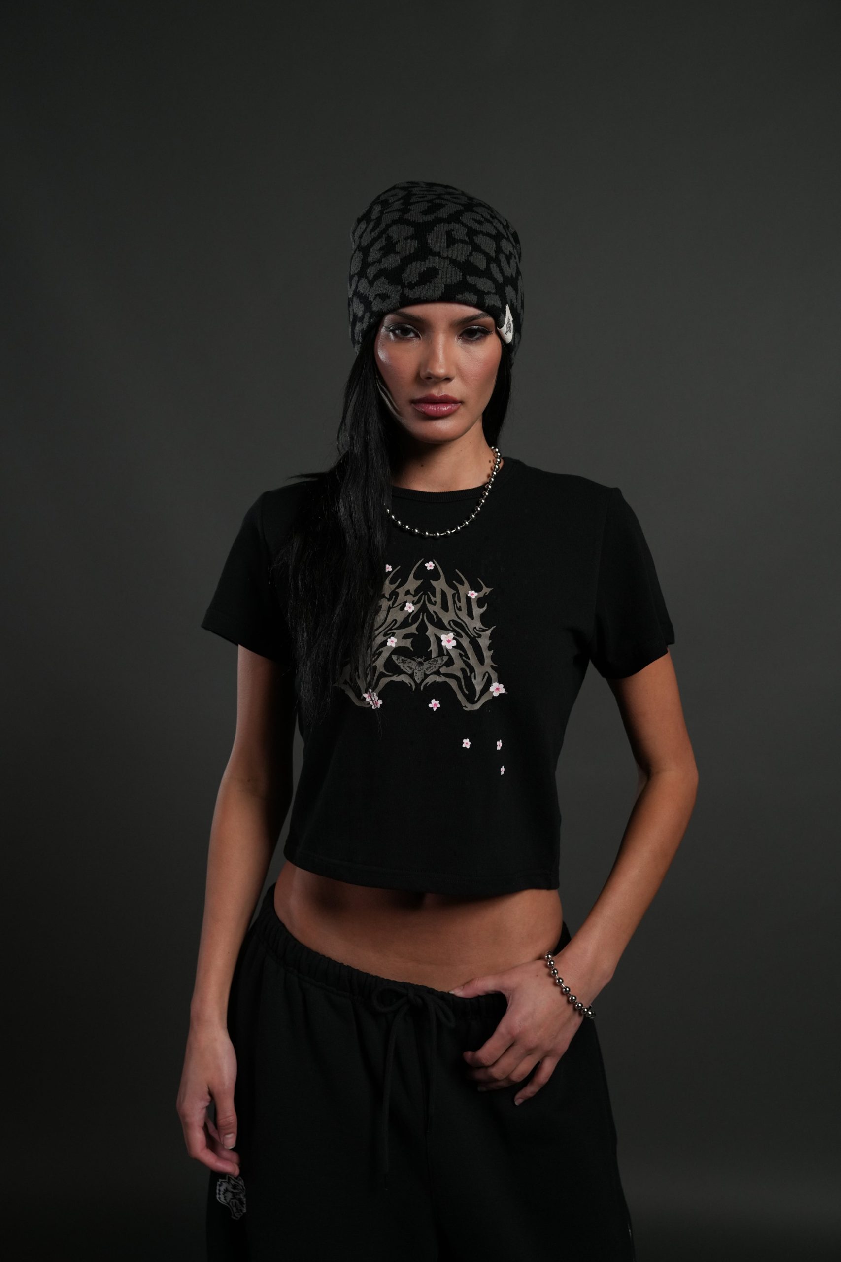 SSDDNFGU Metal Timeless Tee in Black