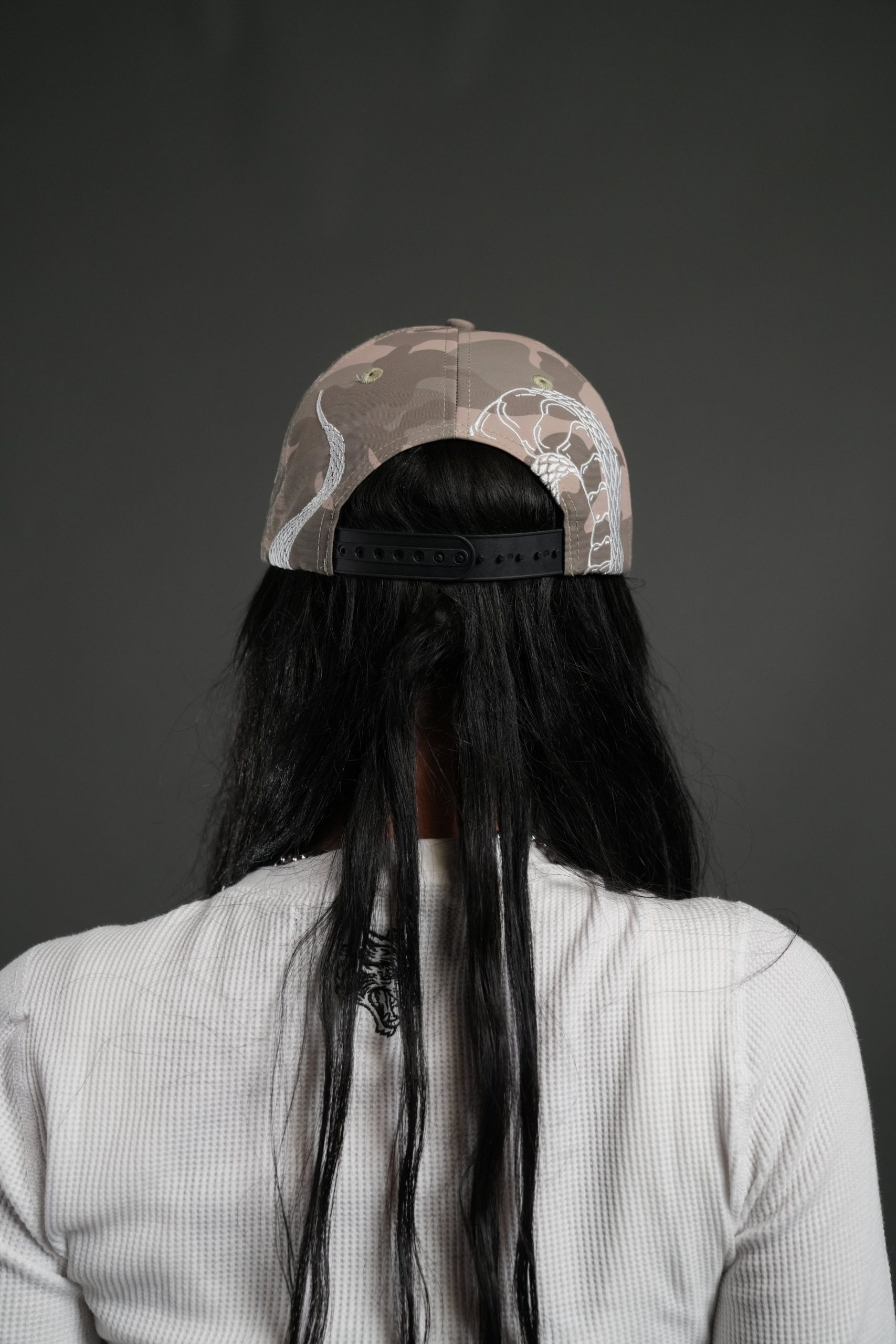 Oni Wolves Paradise Hat in Lush Vintage Woodland Camo - Image 4