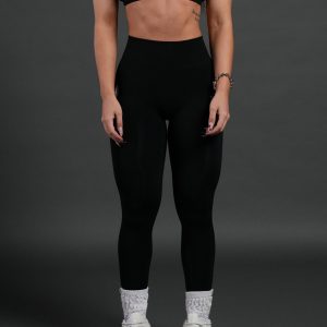 Wolves Pyramid Skylar Soft Seamless Leggings in Black
