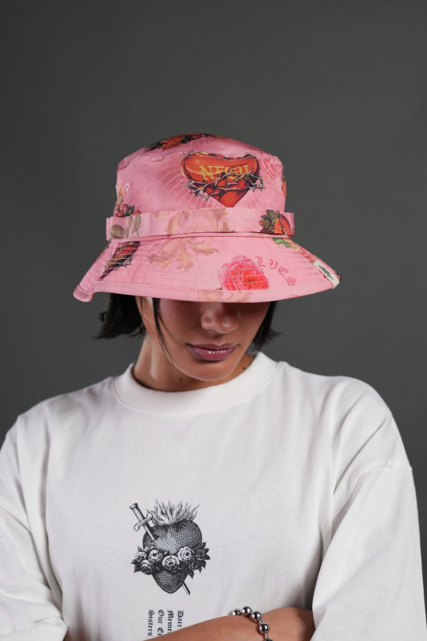 Wolf Patch V2 Boonie Bucket Hat in Corazon de Devocion - Image 4