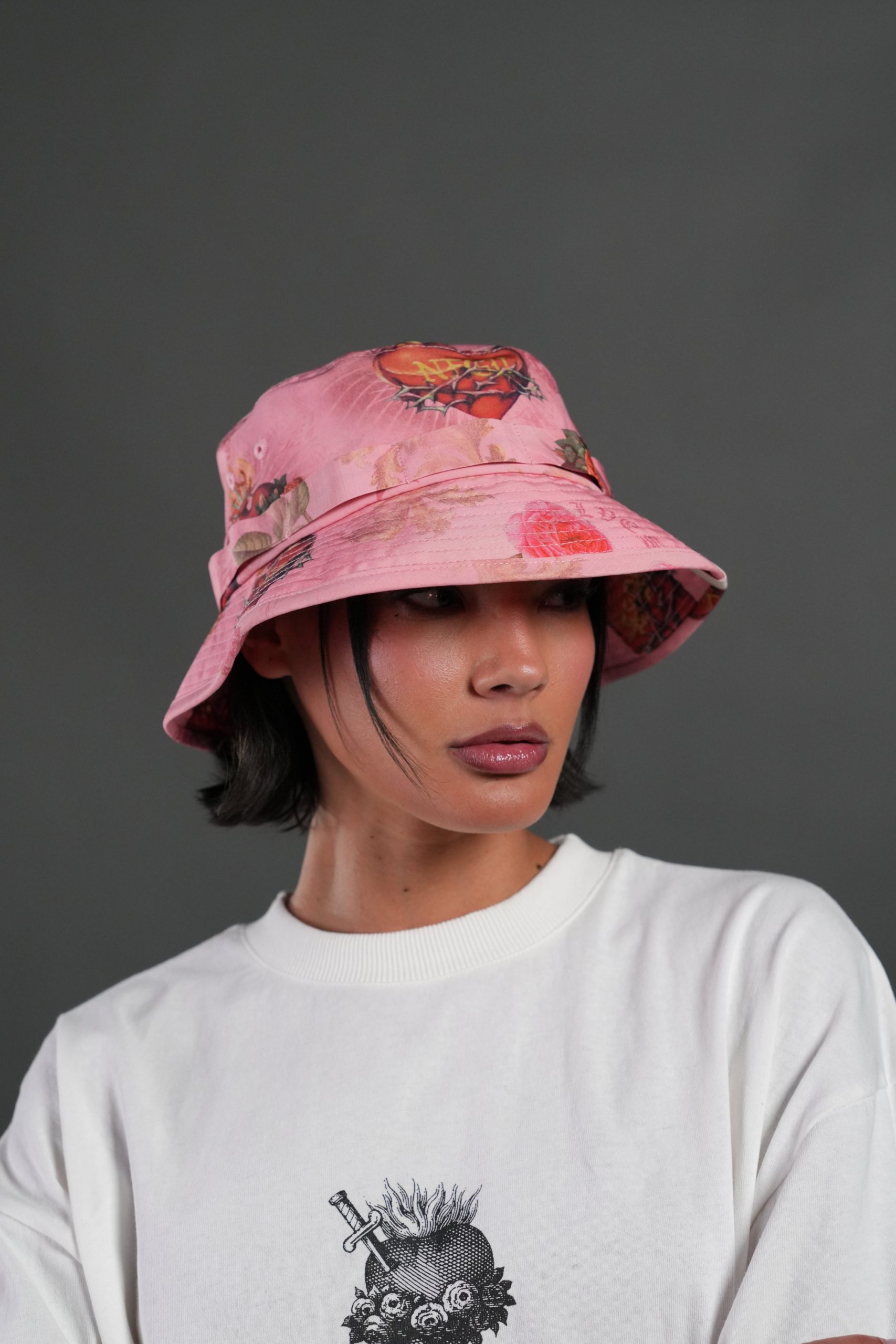 Wolf Patch V2 Boonie Bucket Hat in Corazon de Devocion - Image 2