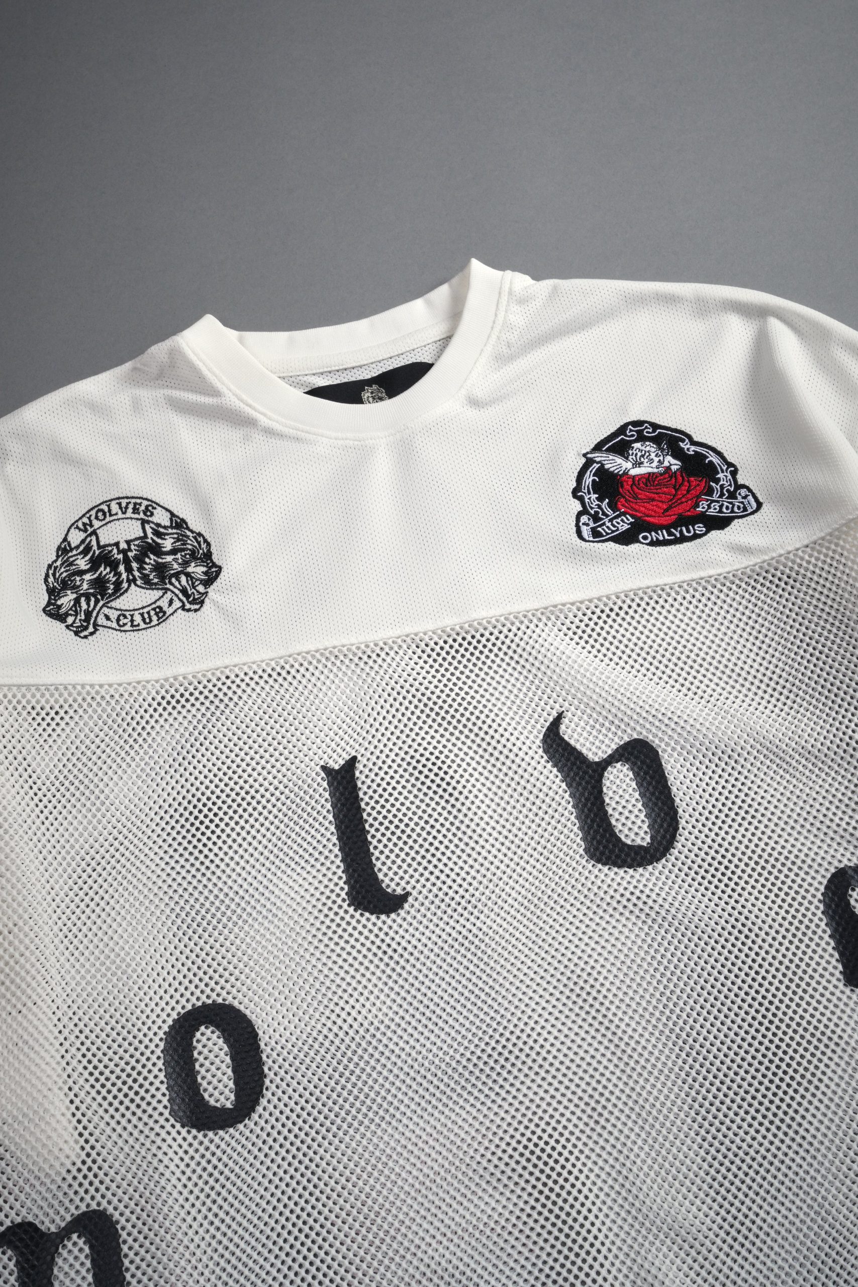 Wolves Pyramid Bobby B Jersey in White - Image 10