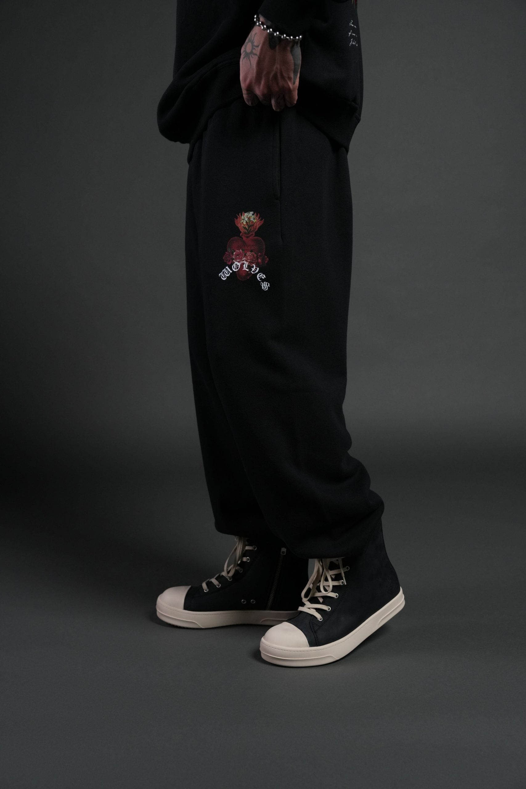 Heart Oath Unisex Lightweight Lounger Sweat Pants in Black - Image 4