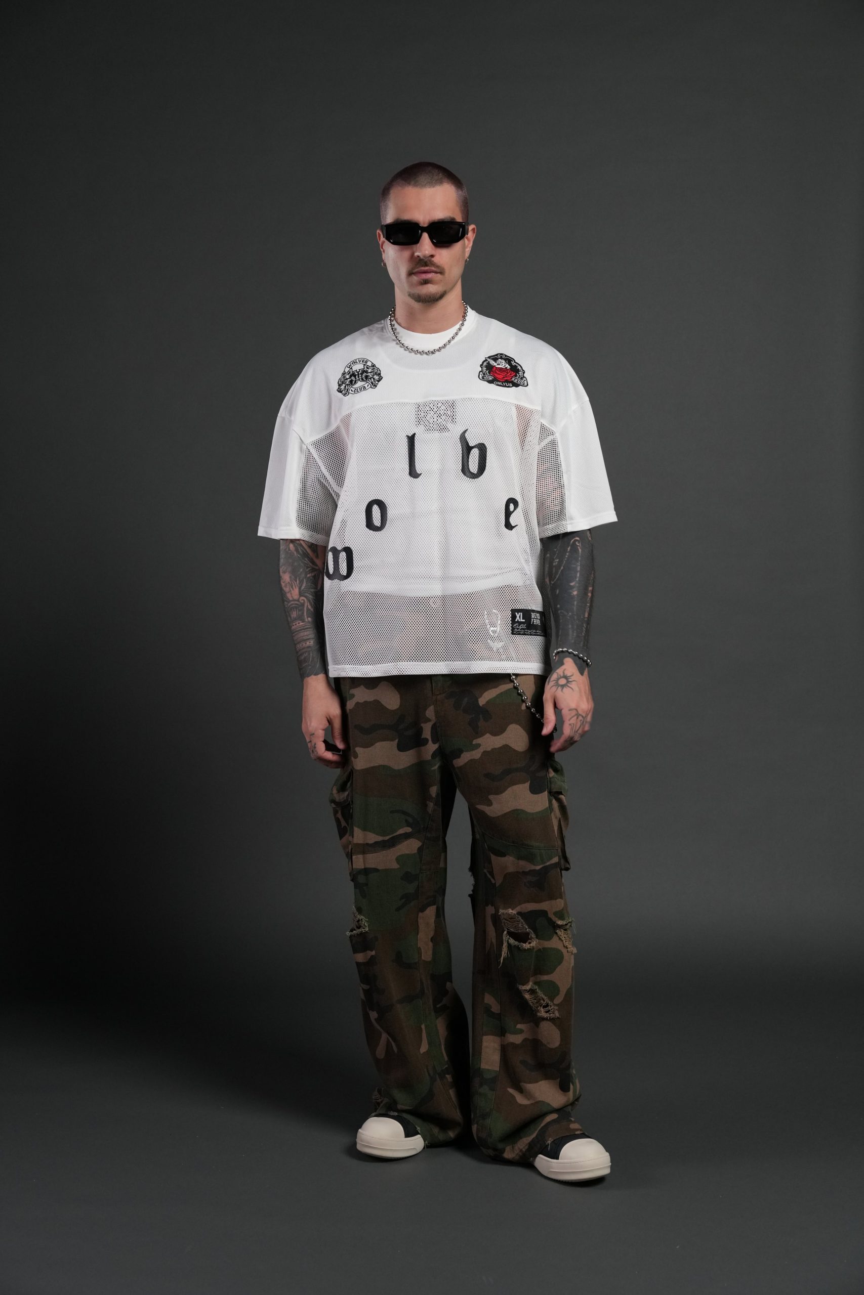 Wolves Pyramid Bobby B Jersey in White - Image 5