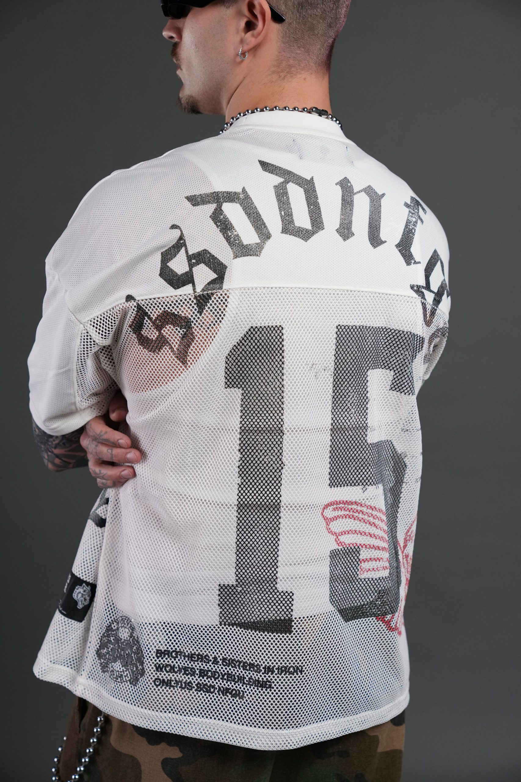 Wolves Pyramid Bobby B Jersey in White - Image 8