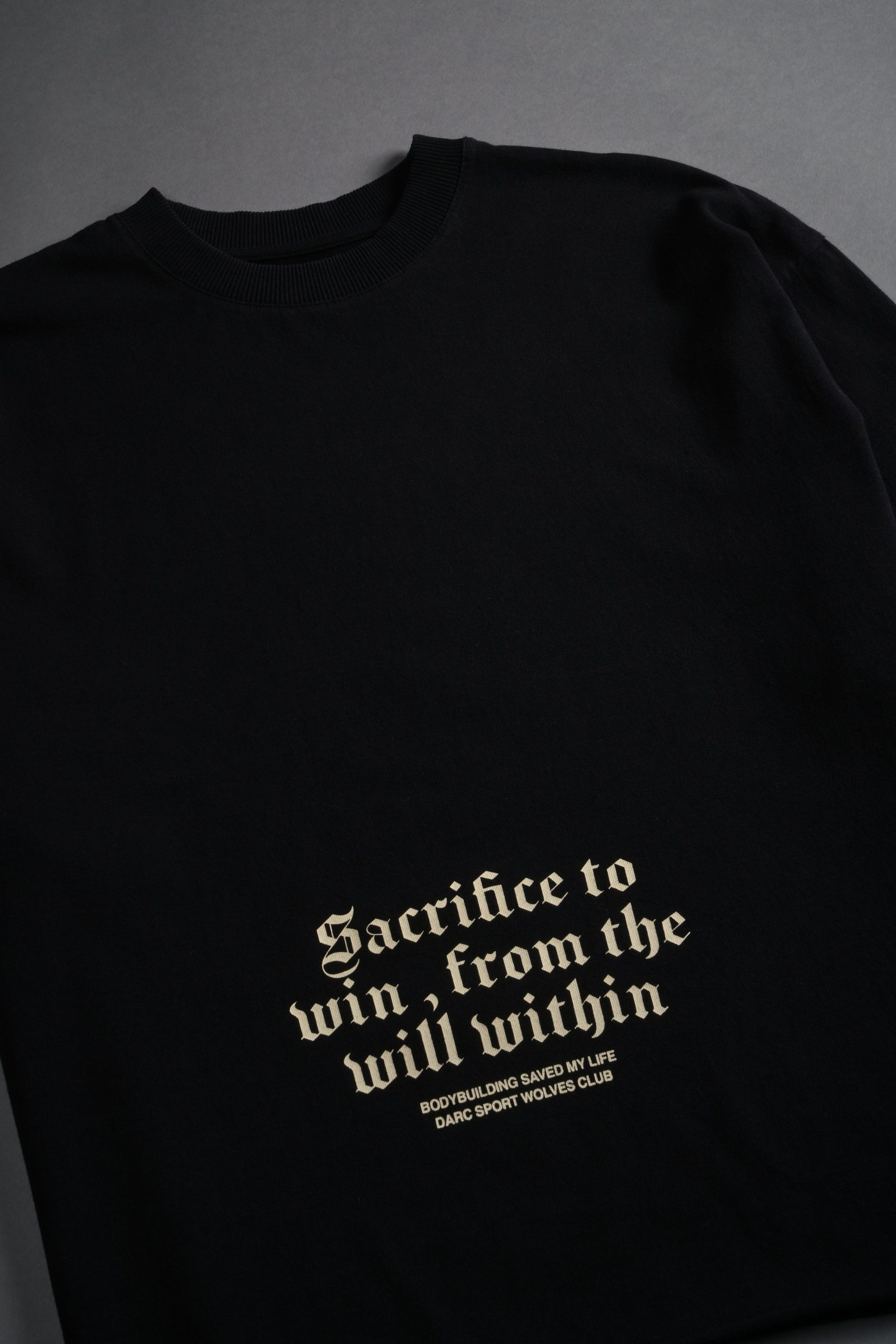 Big Bodybuilding Saved My Life Grunge Mid-Length Raw Hem Tee in Black - Image 11